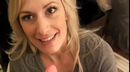 Sporty tæve moden dansk sex fik af træner i røv fucking