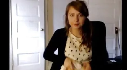 Clockork chick besluttede at kneppe sig dansk sex gratis selv på sin seng