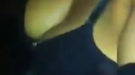 Skinn skrøbelig skrøbelig pige kneppet dansk sex video af en fed pik